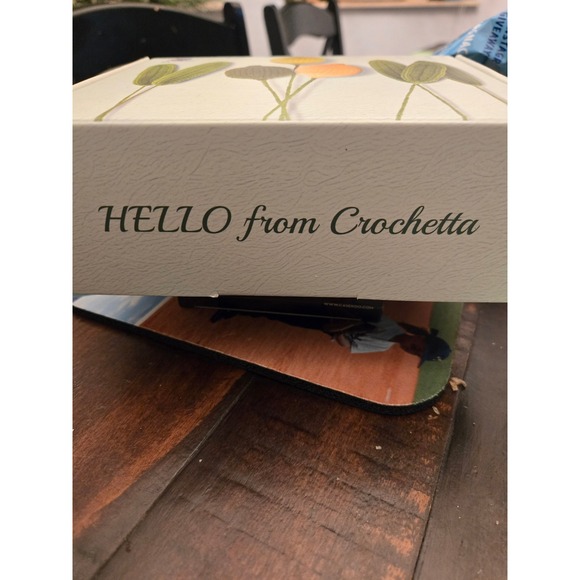 Crochetta Crochet Kit Yarn Craft Hobby Project for adults - Picture 3 of 3